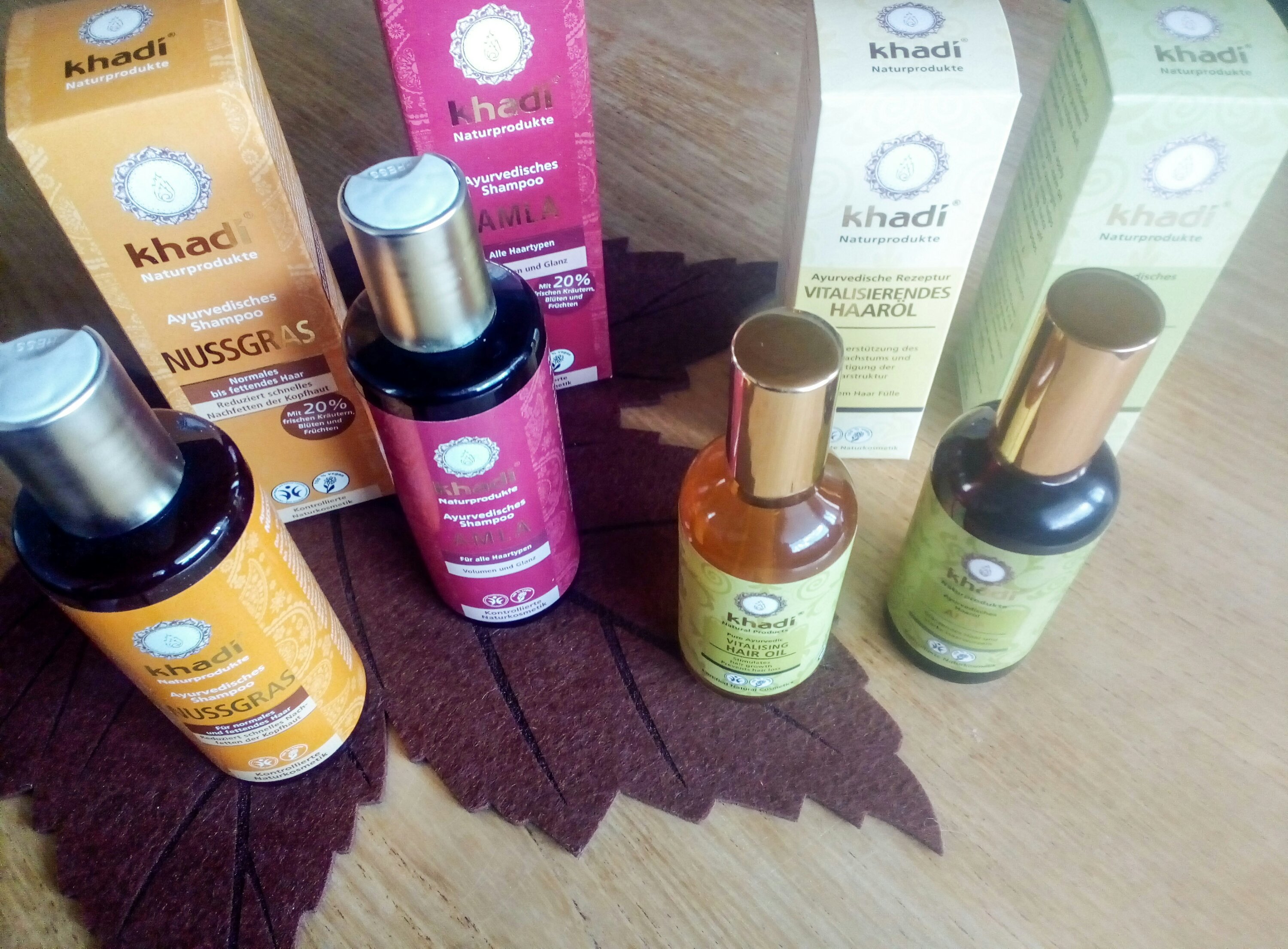 Brand Review: Khadi Shampoos und Haaröl / Kopfhautöl • Glanz & Staub